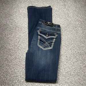NWT Women’s LA Idol Dark Blue Wash Bootcut Jeans Embellished Pockets Sz 9x34
